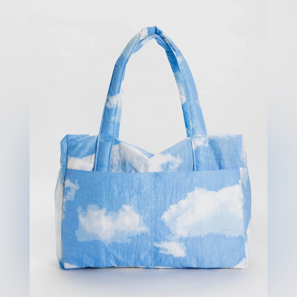BAGGU Cloud Print Cloud Carry On Bag